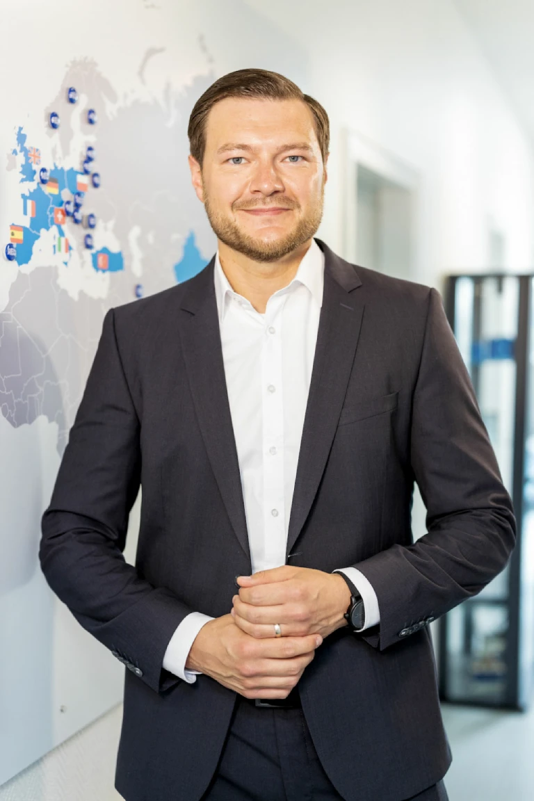 Andre Kurzbach - członek zarządu i kierownik sprzedaży REO AG